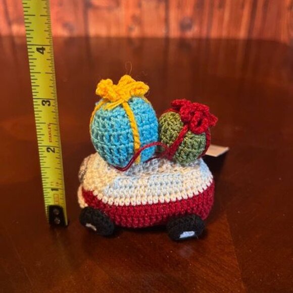 Melange Collection Handmade Crochet Car With Gifts Christmas Ornament peru - Picture 2 of 13
